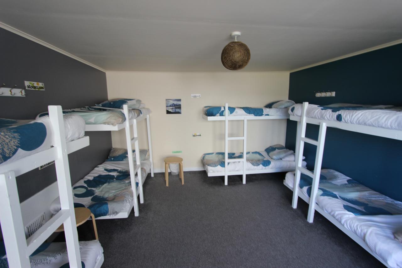 Skye Backpackers Hostel Кайлакин Екстериор снимка
