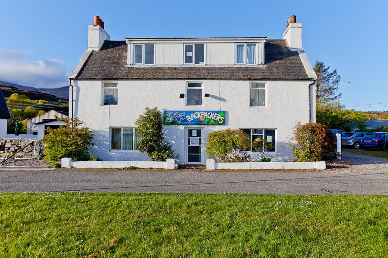 Skye Backpackers Hostel Кайлакин Екстериор снимка
