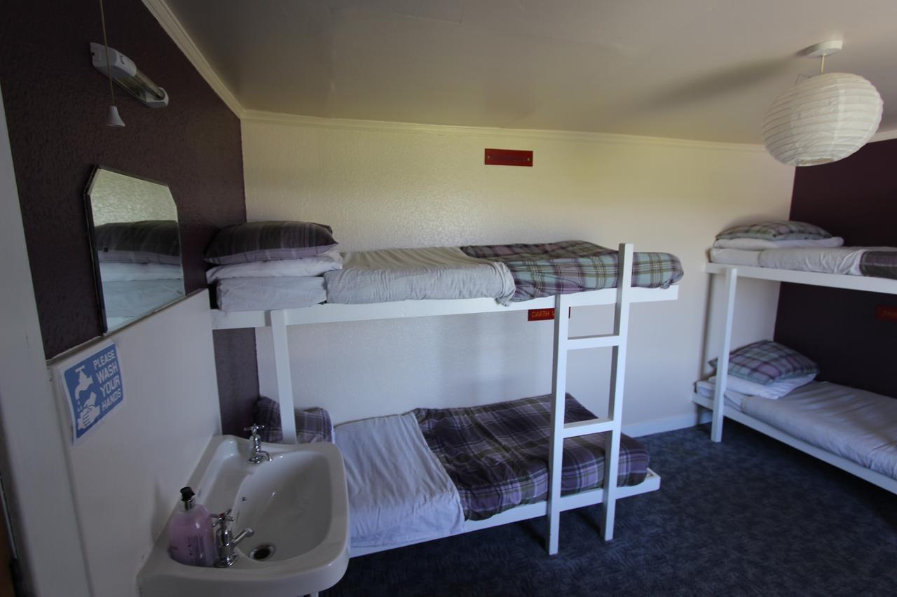 Skye Backpackers Hostel Кайлакин Екстериор снимка