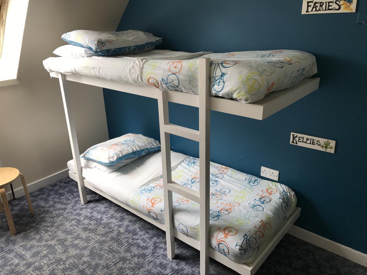 Skye Backpackers Hostel Кайлакин Екстериор снимка